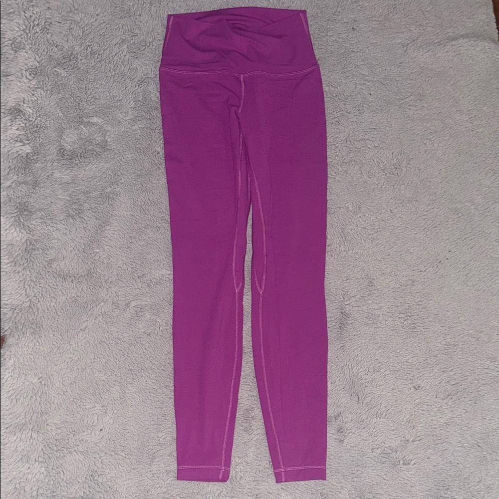 LULULEMON ALIGN LEGGING PANTS 28” women’s size 6! Barley warn!! smoke free home!
